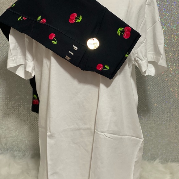 🍒 New Victoria Secret Pink Bling Cherry Tee & High Waisted Legging Set 🍒 - Picture 3 of 12